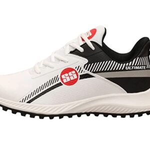 SS Ultimate Cricket shoes