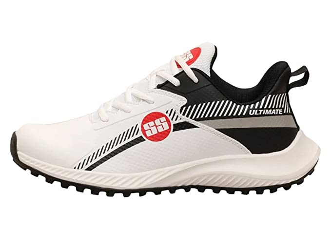 SS Ultimate Cricket shoes