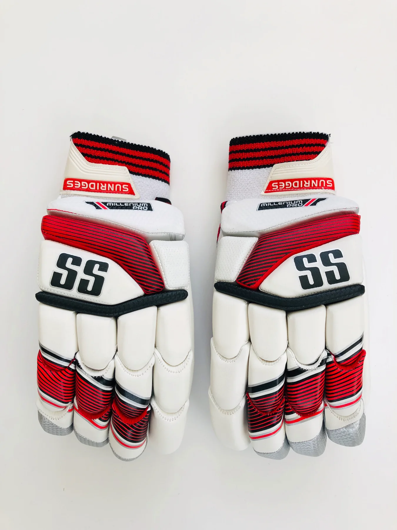 Ss Millennium Pro Cricket Batting Gloves Mens Size